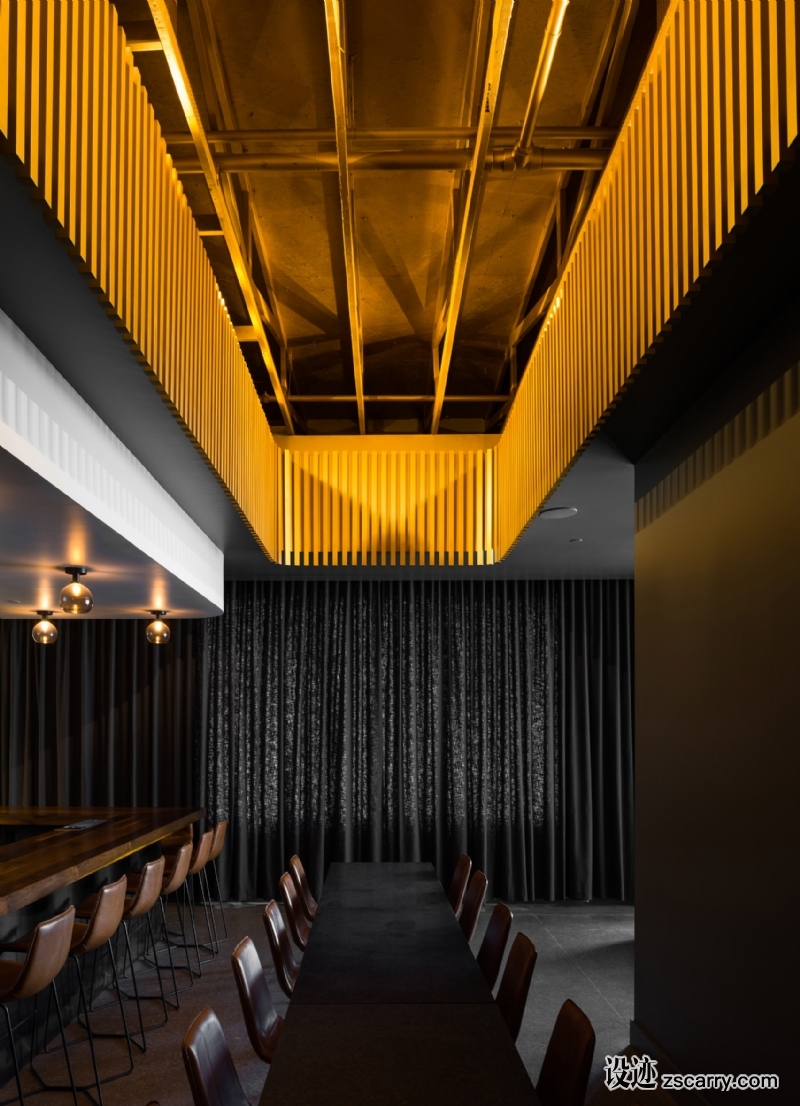 houndstooth-coffee-and-jettison-cocktail-bar-official-sylvan-thirty-texas-usa_dezeen_1704_col_10.jpg 工装参考,餐饮空间,吧台（酒吧）,