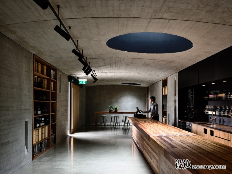 tarrawarra-cellar-door-underground-bar-kerstin-thompson-architects-yarra-glen-australia_dezeen_2364_col_3.jpg 工装参考,餐饮空间,吧台（酒吧）,