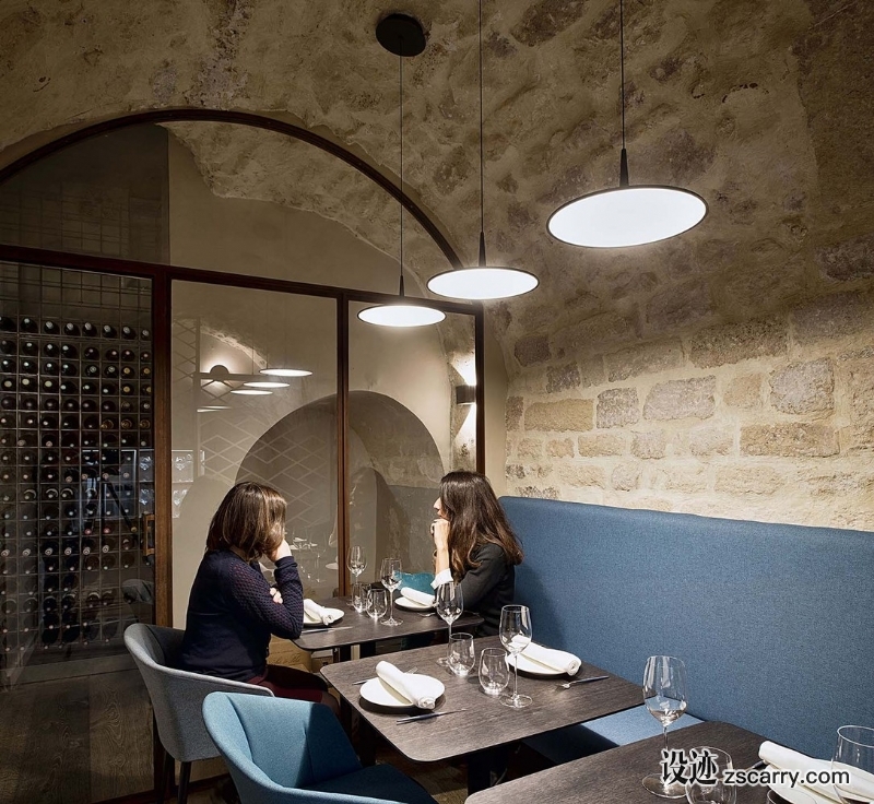 12_Restaurant_Yoshinori_-_Sous-sol_(6).jpg 工装参考,餐饮空间,餐位(卡座),