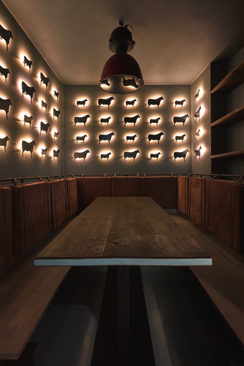 16_Gran_Fierro_BoysPlayNice.jpg 工装参考,餐饮空间,餐位(卡座),