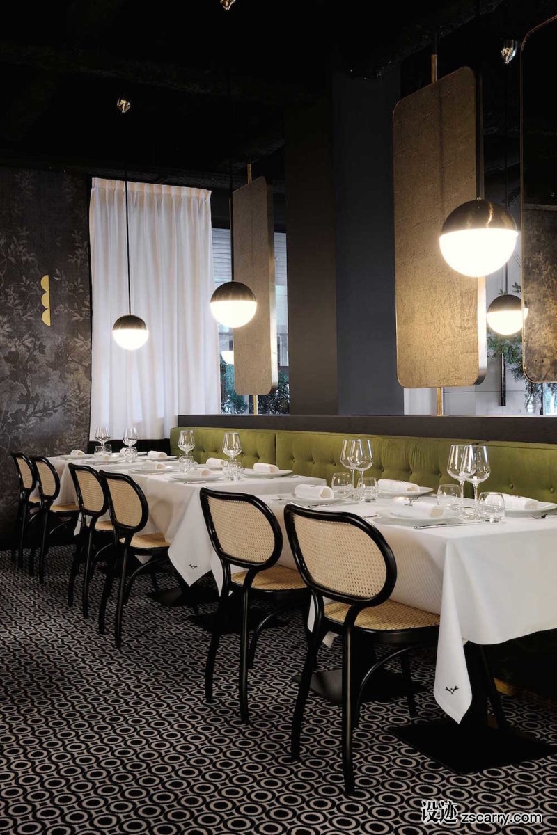 la-foret-noire-restaurant-in-chaponost-7-800x1200.jpg 工装参考,餐饮空间,餐位(卡座),