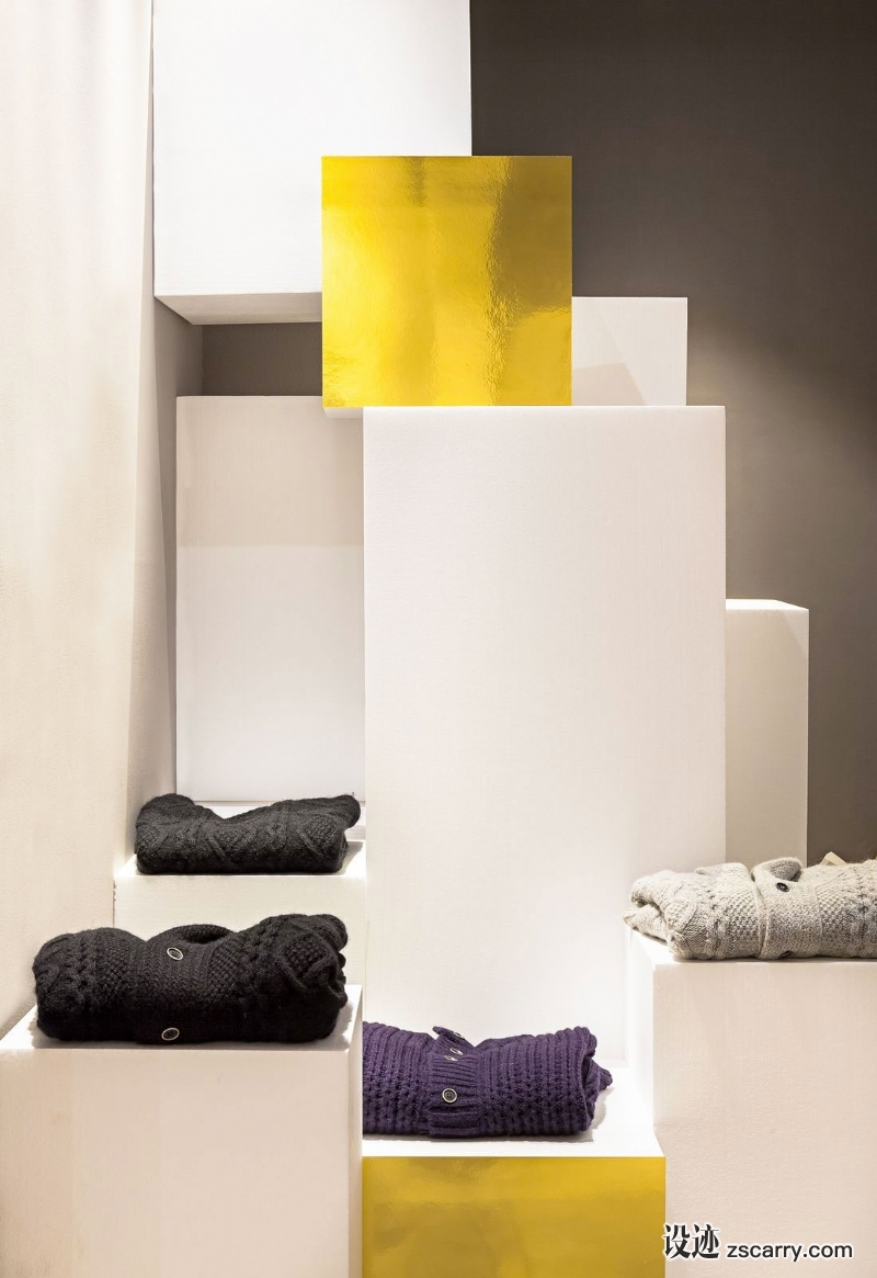 2-retail_tatras_natale_5.jpg 工装参考,商业空间,服饰,
