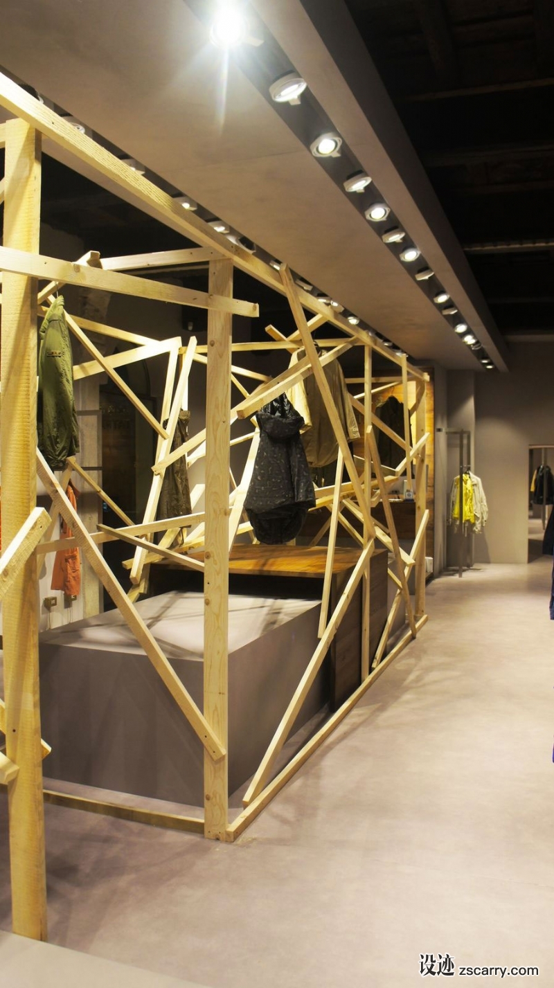 2-retail_tatras_ottobre_1.jpg 工装参考,商业空间,服饰,