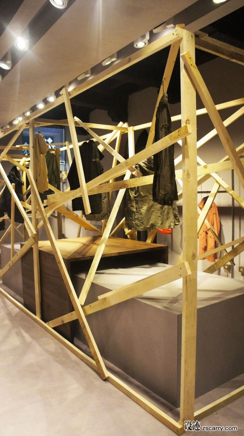 2-retail_tatras_ottobre_2.jpg 工装参考,商业空间,服饰,