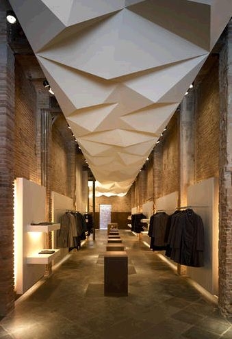 a994c63acf3ce7f09d164cef9bda09a2.jpg 工装参考,商业空间,服饰,