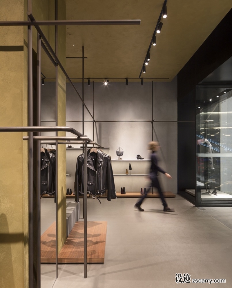 ASH_shanghai_RafflesCity_2.jpg 工装参考,商业空间,服饰,