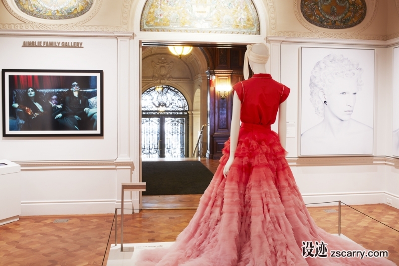 Beauty_Cooper-Hewitt_2.jpg 工装参考,商业空间,服饰,