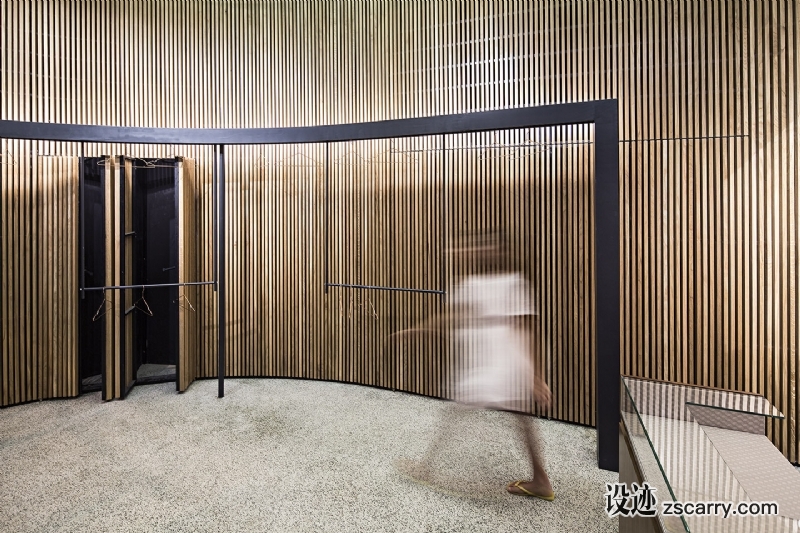 GUSTAVO_MAO_ESQUERDA_PORTO_PT_200817_0085.jpg 工装参考,商业空间,服饰,