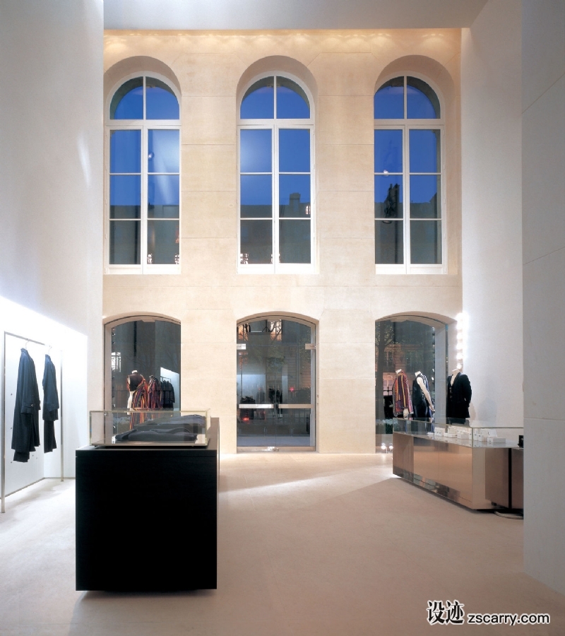 medium_JS_Paris_CROP_1B_08_Web.jpg 工装参考,商业空间,服饰,