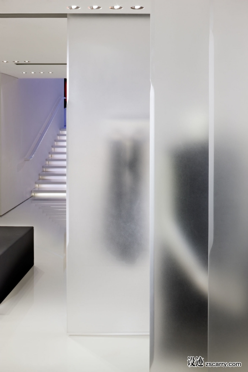 medium_Vera_Wang_8A_08-075-12A_Web.jpg 工装参考,商业空间,服饰,
