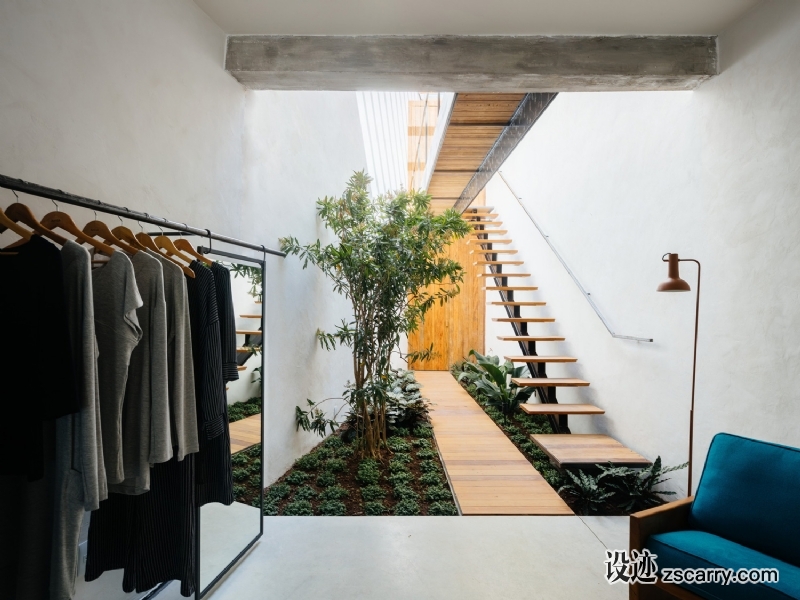 Retail-Store-with-Indoor-Garden-in-Sao-Paulo-by-Vao-Yellowtrace-01.jpg 工装参考,商业空间,服饰,