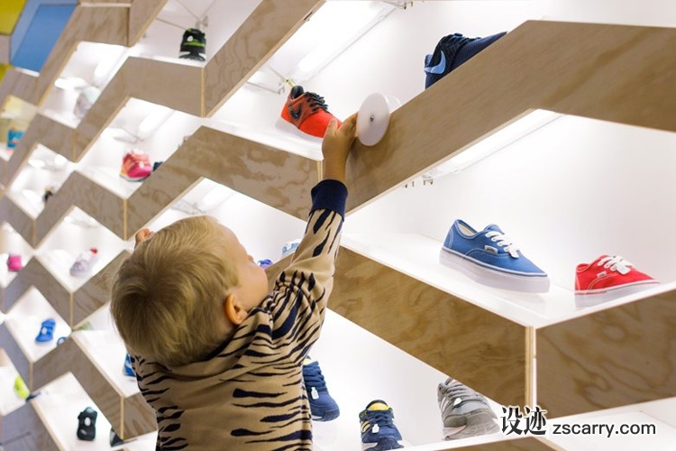 10-suppakids-sneaker-boutique-in-stuttgart-by-rok.jpg 工装参考,商业空间,鞋帽手袋,
