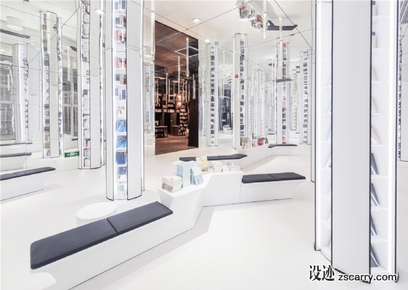 Bookshelf_Pillars_006.jpg 工装参考,商业空间,书店,