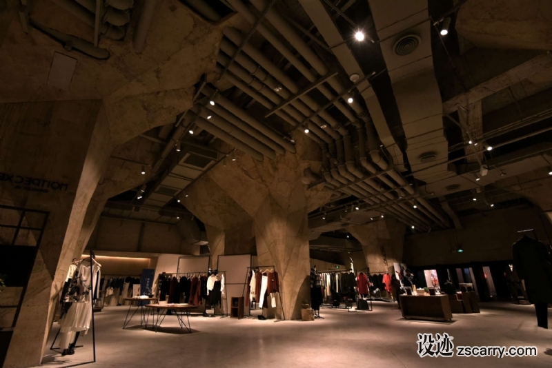 d98729428fbaeac4de177858a2439526.jpg 工装参考,商业空间,书店,