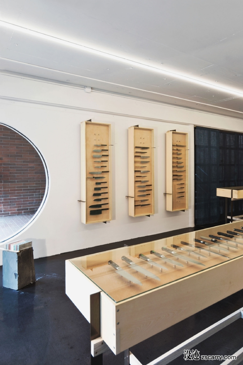 Ai-Om-Knives-Shop-Vancouver-by-Scott-and-Scott-Architects-Yellowtrace-05.jpg 工装参考,商业空间,家居用品,