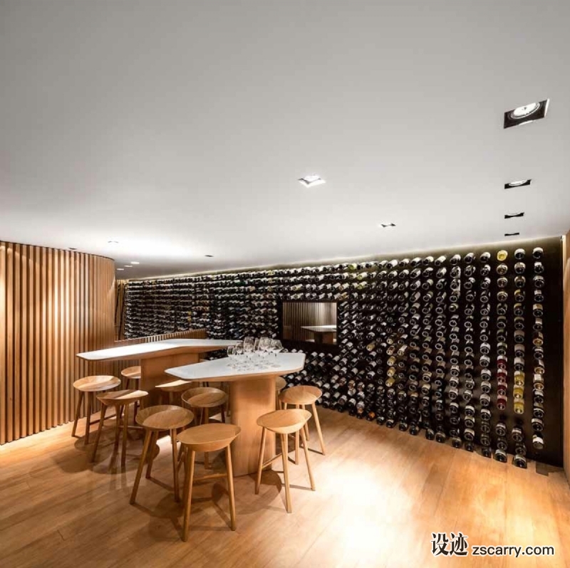 STUDIO_ARTHUR_CASAS_MISTRAL_WINE_STORE_17.jpg 工装参考,商业空间,茶叶烟酒,