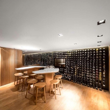 茶叶烟酒 STUDIO_ARTHUR_CASAS_MISTRAL_WINE_STORE_17.jpg