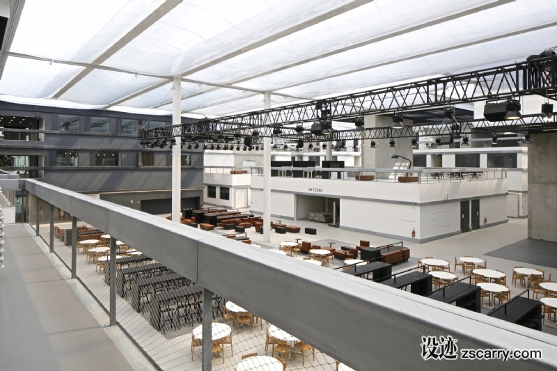 05_Lab_City_Photo_by_Philippe_Ruault.jpg 工装参考,公共空间,挑空中庭,