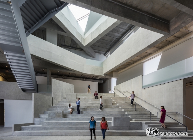 5_Interior_view__the_forum_of_the_Glassell_School_of_Art__Photograph_©_Richard_Barnes.jpg 工装参考,公共空间,公共阶梯,
