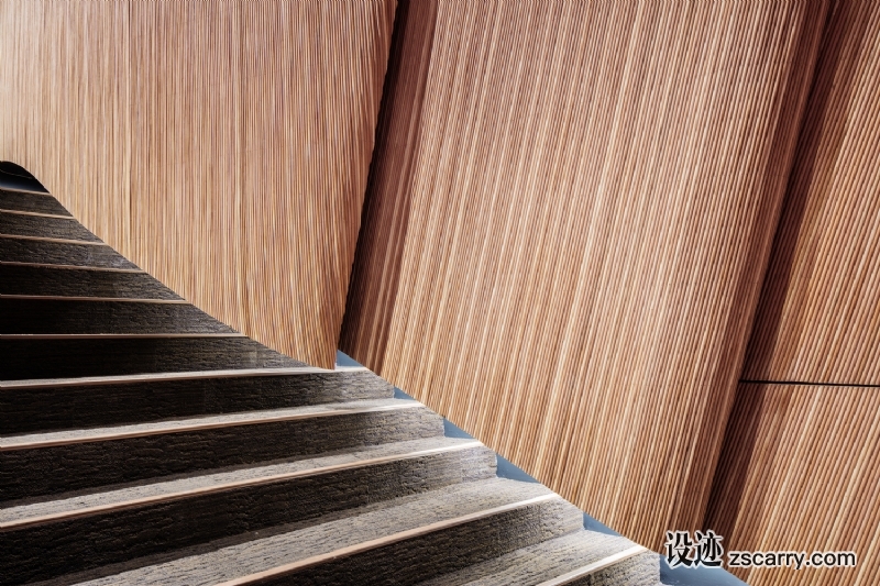 23_-_Centre_des_Congrès_-_Jonzac_-_TETRARC_©_Charly_Broyez.jpg 工装参考,公共空间,公共阶梯,