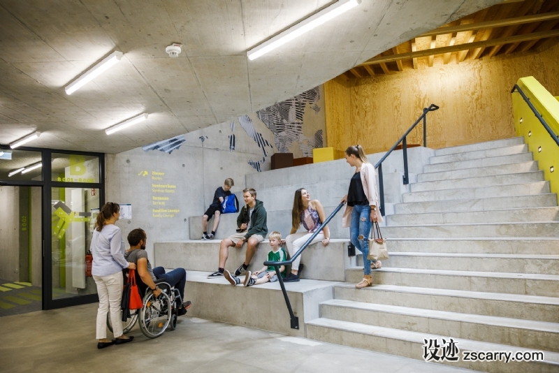 DJH_Jugendherberge_Bayreuth_Lobby.jpg 工装参考,公共空间,公共阶梯,