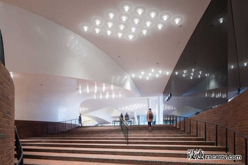 Elbphilharmonie-Concert-Hall-by-Herzog-and-de-Meuron-Hamburg-Yellowtrace-03.jpg 工装参考,公共空间,公共阶梯,