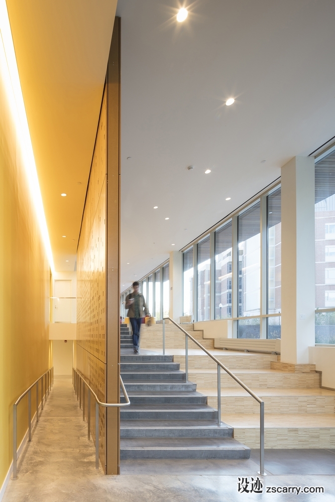 KVA_UR_Campus_Entry_Stairwell.jpg 工装参考,公共空间,公共阶梯,