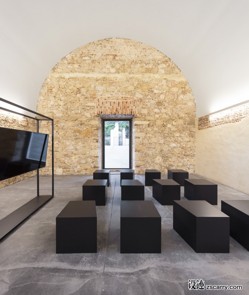 121.jpg 工装参考,展示空间,展位展馆,