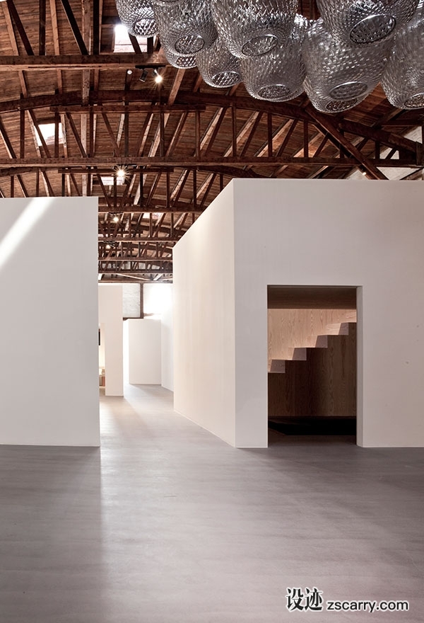 NORM-THE-VILLAGE-10.jpg 工装参考,展示空间,展位展馆,