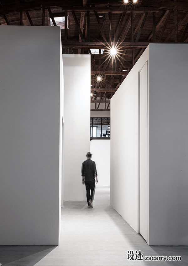 NORM-THE-VILLAGE-021.jpg 工装参考,展示空间,展位展馆,