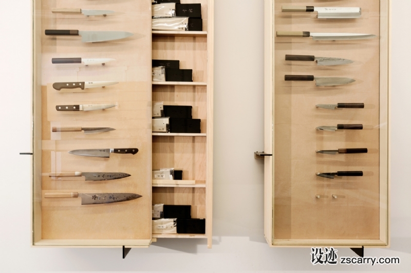 Ai-Om-Knives-Shop-Vancouver-by-Scott-and-Scott-Architects-Yellowtrace-01.jpg 工装参考,展示空间,日用饰品,