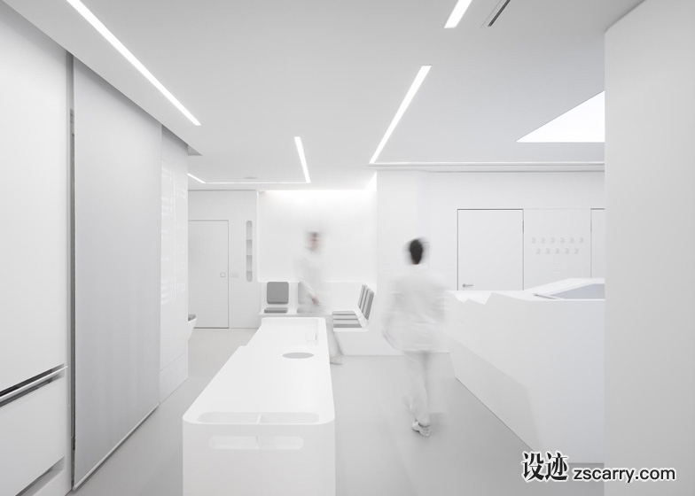 White-Space-orthodontic-clinic-by-Bureauhub_ss_1 (1).jpg 工装参考,文体医教,私人诊所,