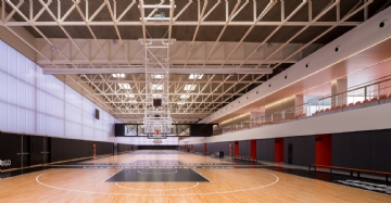 室内球馆 ERRE-arquitectura_Alqueria-del-Basket_05_training-courts.jpg