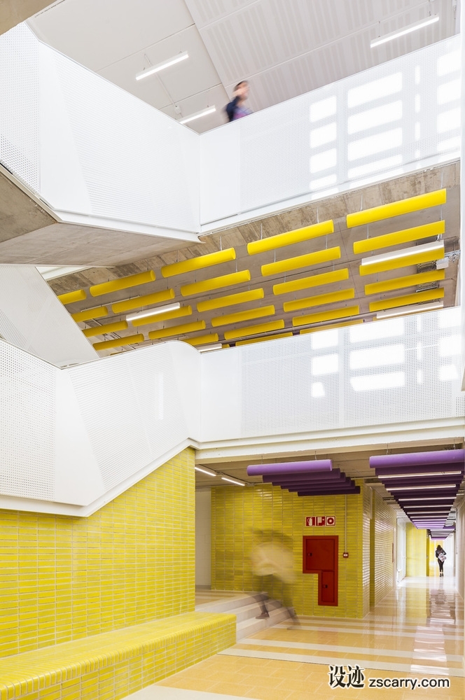 Institut-Cabrils-VSarquitectura-03-SG1654_3124.jpg 工装参考,文体医教,学校,