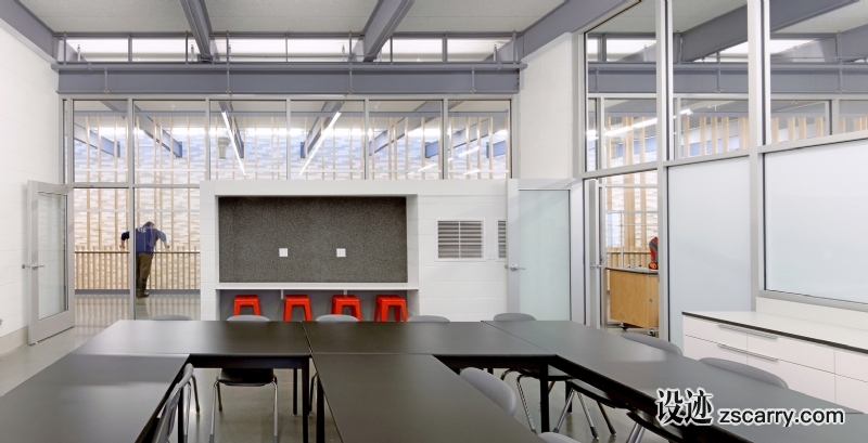 Reeds_Spring_Middle_School_-_DWa_13.jpg 工装参考,文体医教,学校,