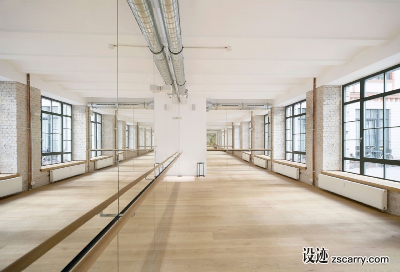 p2_becycle_boutique_fitness_studio_berlin_germany_lien_tran_interior_design_gotz_bilchev_architekten_draa_yatzer.jpg 工装参考,文体医教,瑜伽舞蹈,