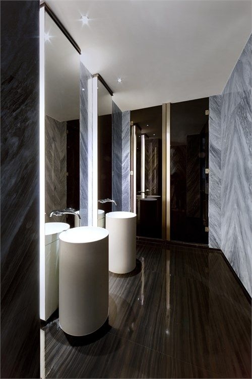 97c748a1d0b97d3e0f4d838fb56aa096.jpg 工装参考,功能空间,公共厕所,