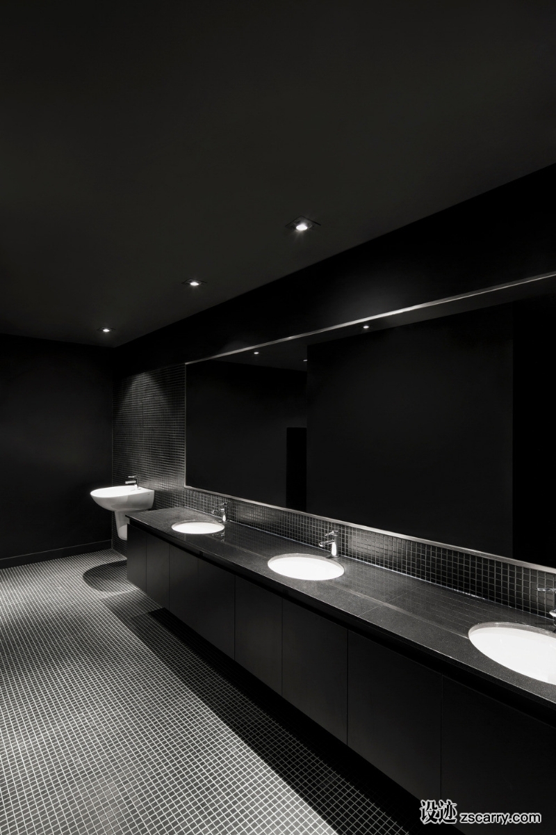 17379-preview_low_1081-2_17379_sc_v2com.jpg 工装参考,功能空间,公共厕所,