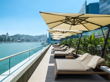 户外休闲 The-Kerry-Hotel-by-Andre-Fu-Opens-in-Hong-Kong-Yellowtrace-08.jpg