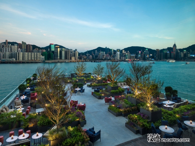 The-Kerry-Hotel-by-Andre-Fu-Opens-in-Hong-Kong-Yellowtrace-10.jpg 工装参考,户外空间,屋顶休闲,