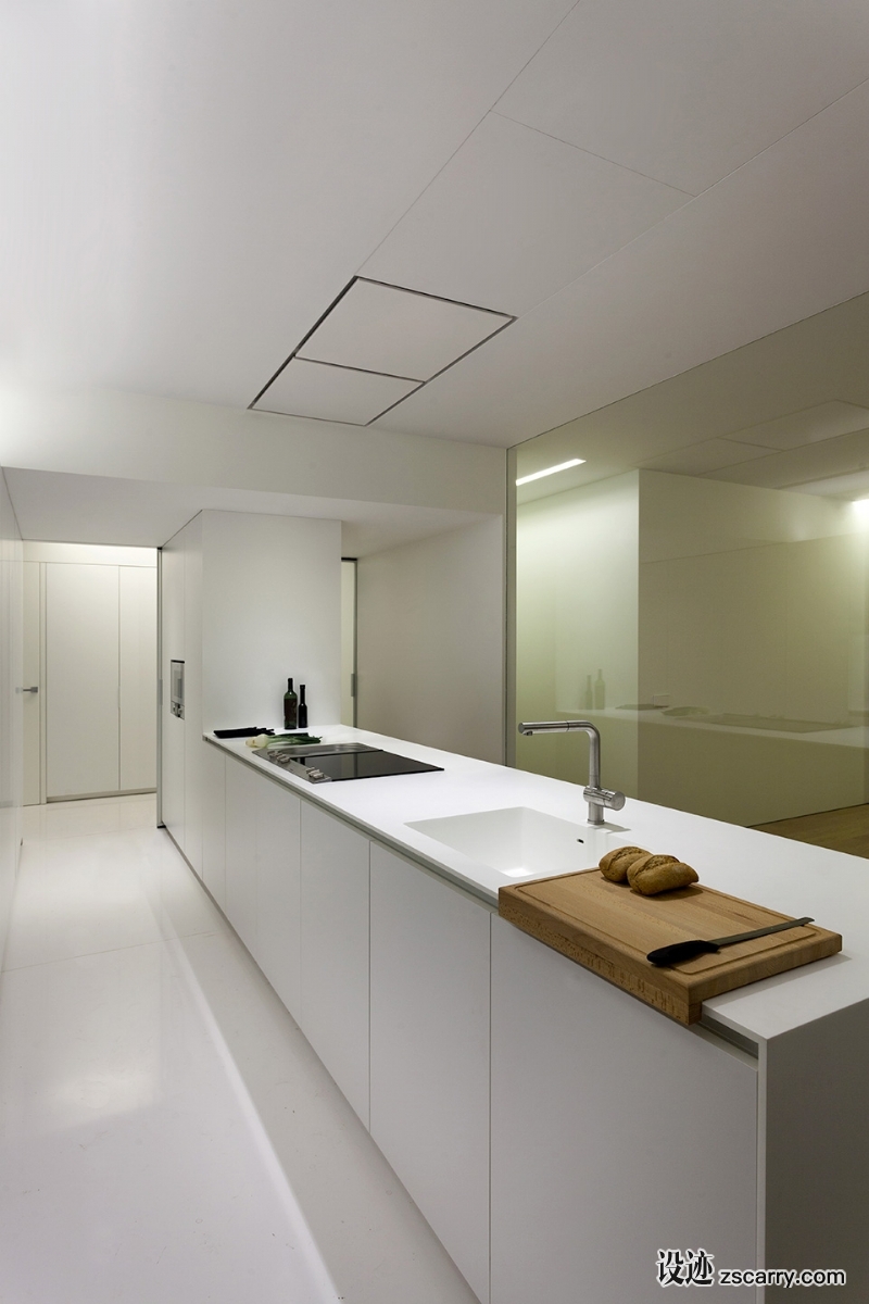 FRAN-SILVESTRE-ARQUITECTOS-CASA-ANTIGUO-REINO-VALENCIA-012.jpg 局部参考,厨房元素,岛台,