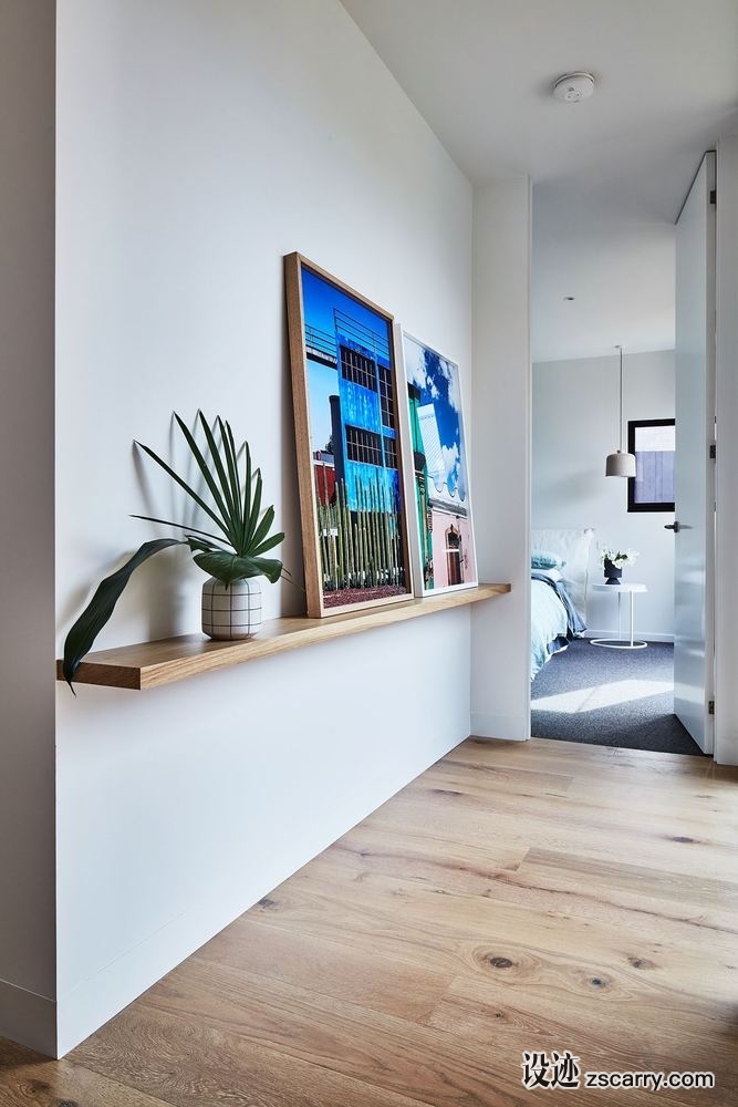 170524-Lifespaces-Courtyardhouse-036.jpg 局部参考,硬装元素,书架壁龛,