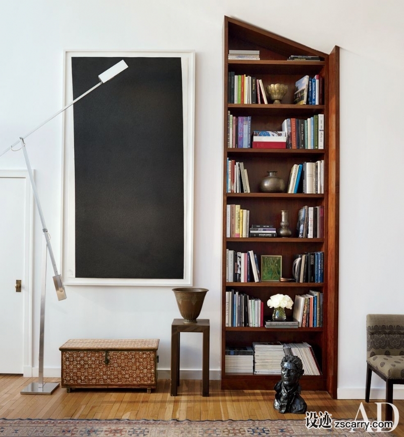 contemporary-living-room-milly-de-cabrol-ltd-and-risterd-keating-new-york-new-york-201209-2_1000-watermarked.jpg 局部参考,硬装元素,书架壁龛,