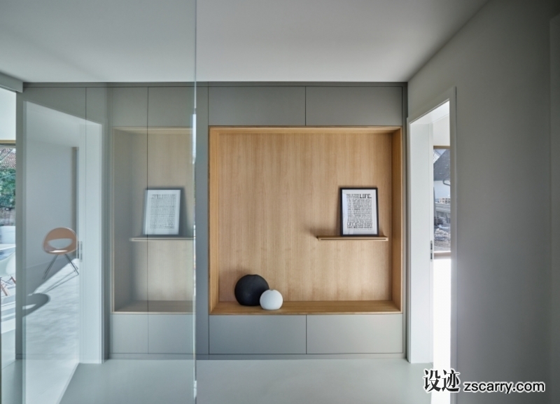 full_EGGER_haus_ismaning_interior_5.jpg 局部参考,硬装元素,书架壁龛,