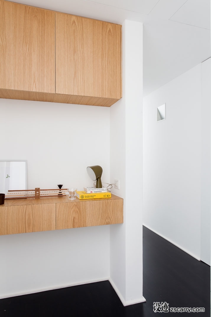 14-Apartamento-Sergipe-Sao-Paulo-Brazil-Felipe-Hess-Ricardo_Bassetti.jpg 局部参考,硬装元素,书桌字台,