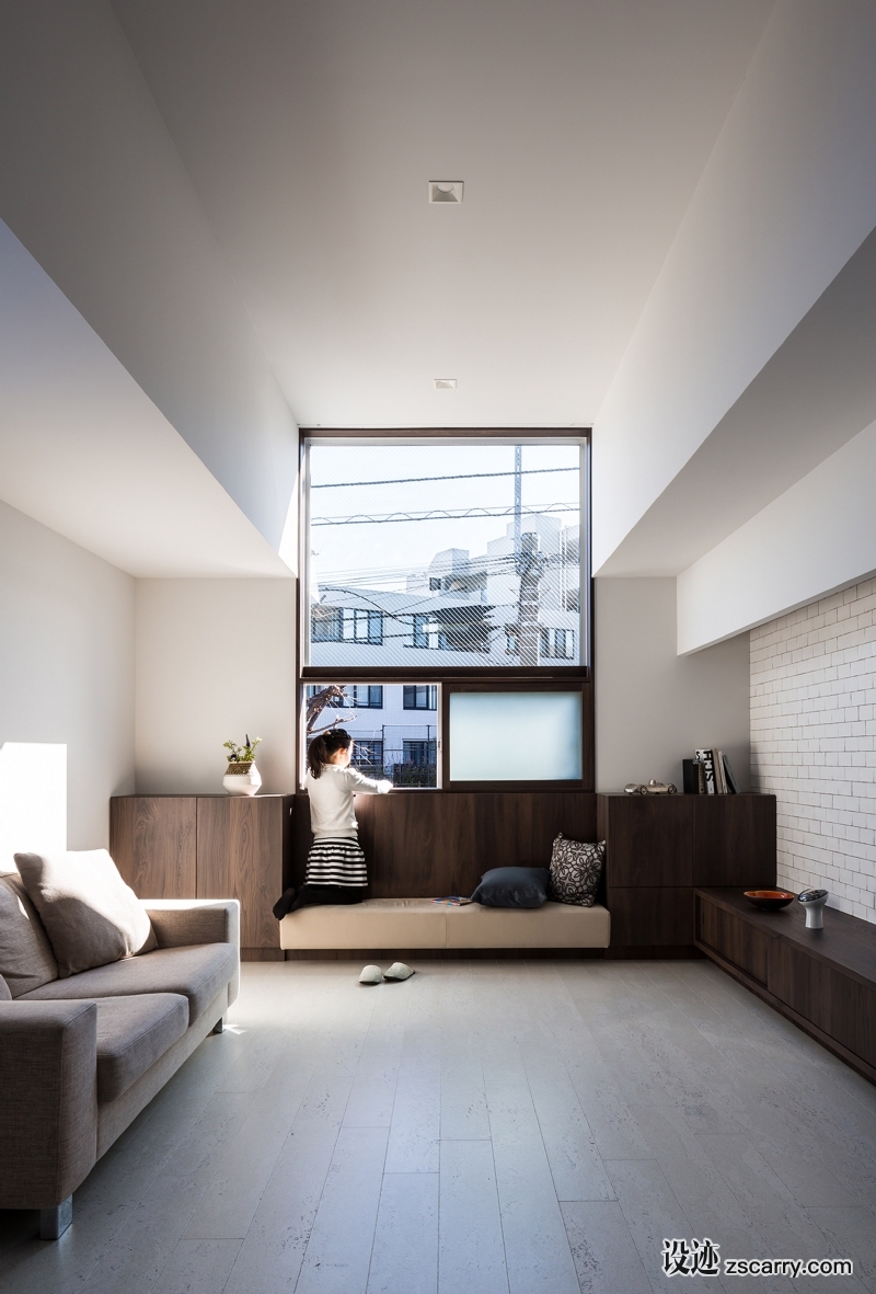adorable-house-form-architecture-residential-houses-japan-tokyo_dezeen_2364_col_9.jpg 局部参考,硬装元素,书桌字台,