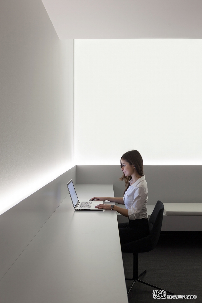 FRAN-SILVESTRE-ARQUITECTOS-ROOM-014.jpg 局部参考,硬装元素,书桌字台,