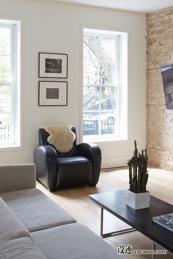 b23ca2ff-855e-4aa1-93db-1cbb69fe8212.jpg 局部参考,硬装元素,壁炉（现代）,