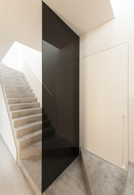 HouseDZ-Graux-Baeyens-13.jpg 局部参考,硬装元素,屏风隔断,