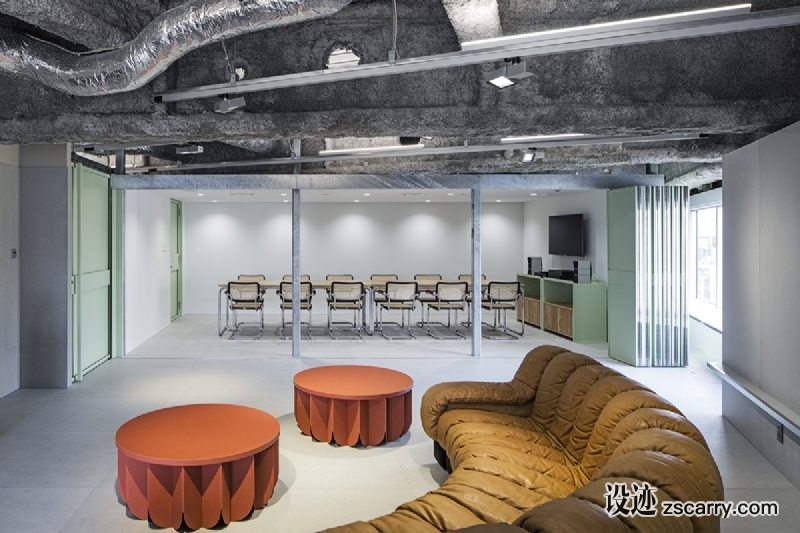 07_180310_0058.jpg 局部参考,天花,原始裸露,